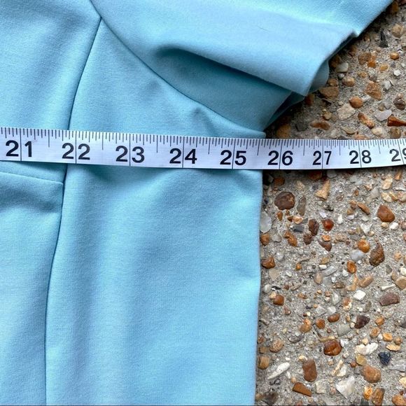 NWT Talbots Scallop Neck Robin Egg Color Short Sleeve Blouse Size 3X P - Picture 3 of 6